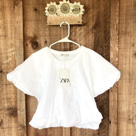 Zara Tops - Zara Bubble Hem Raglan Sleeve White Crop Tee/Top Crew Neck Ruffle Short Sleeve
